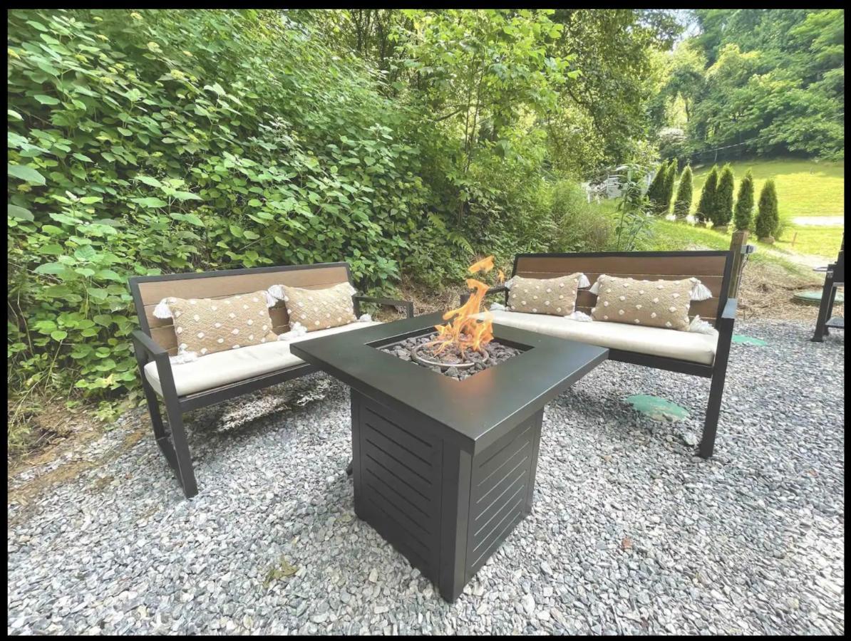 Firefly Season Glamping Hotel Sevierville Eksteriør billede