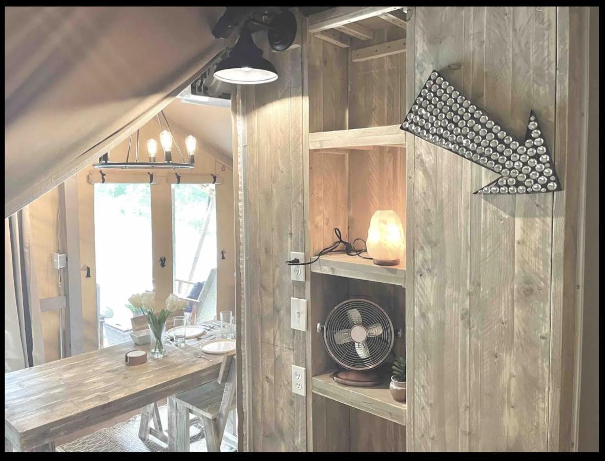 Firefly Season Glamping Hotel Sevierville Eksteriør billede